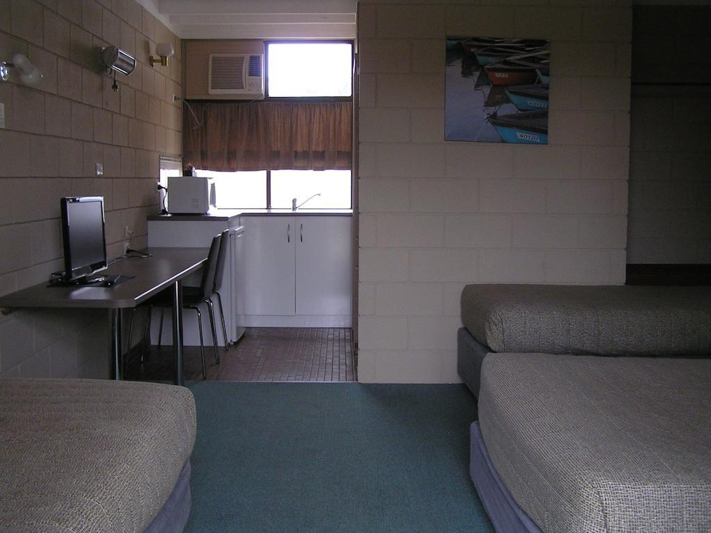 Dongara Old Mill Motel Room photo