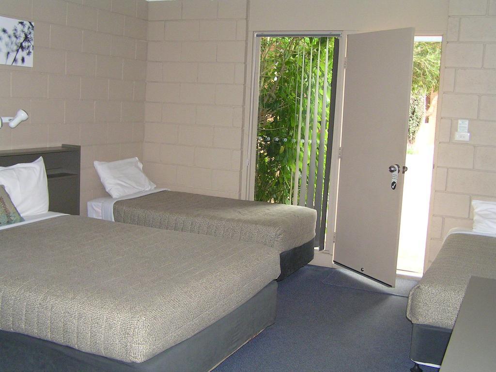 Dongara Old Mill Motel Room photo